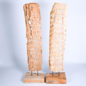 Escudo teca con base